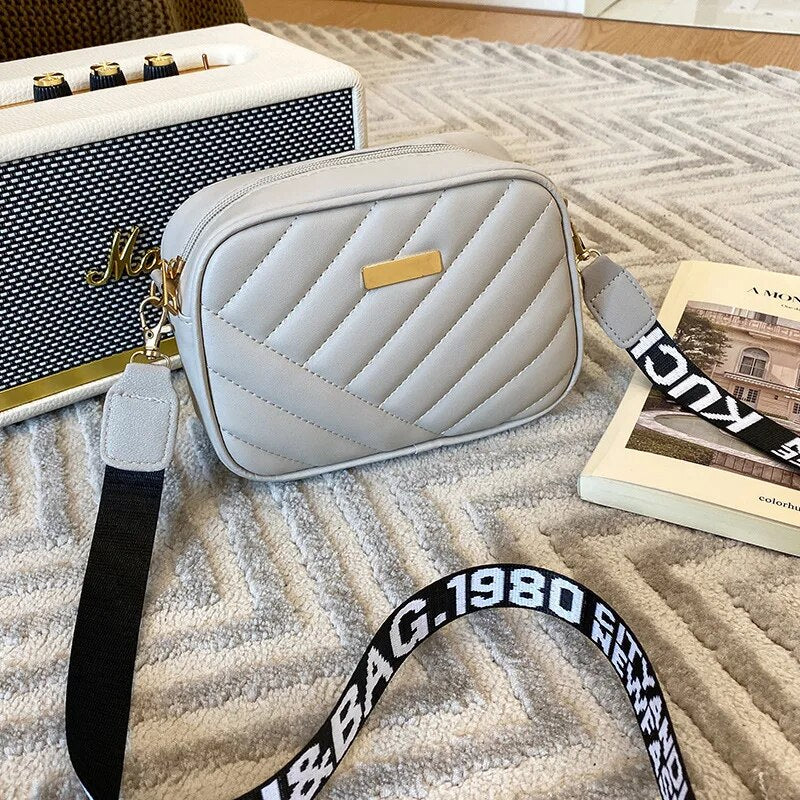 Premium "Moda Donna no.259" Handtasche/Clutch Größe "S" - PITANI