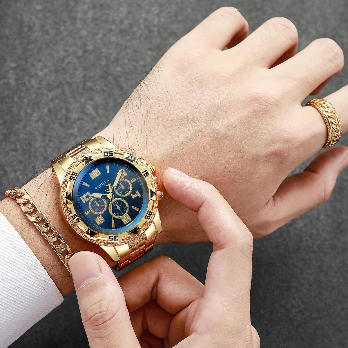 4-teiliges Uhren-Schmuckset „Quarzo Analogico Maschile No.6817“ - PITANI