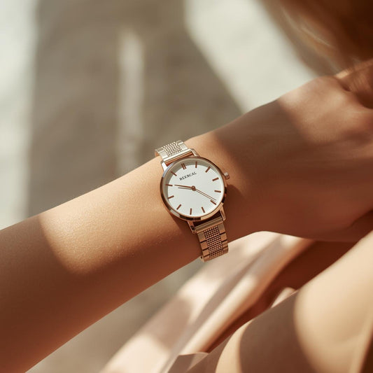damenuhr-einsteigerin-lifestyle-frau-rosegold-modern