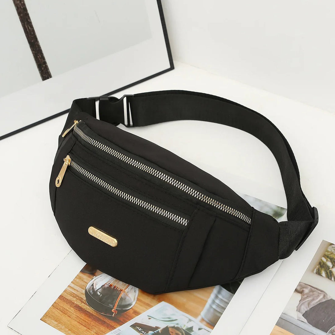 Trend-Accessoire 2025: Warum Gürtel- und Bauchtaschen ein Must-Have sind
