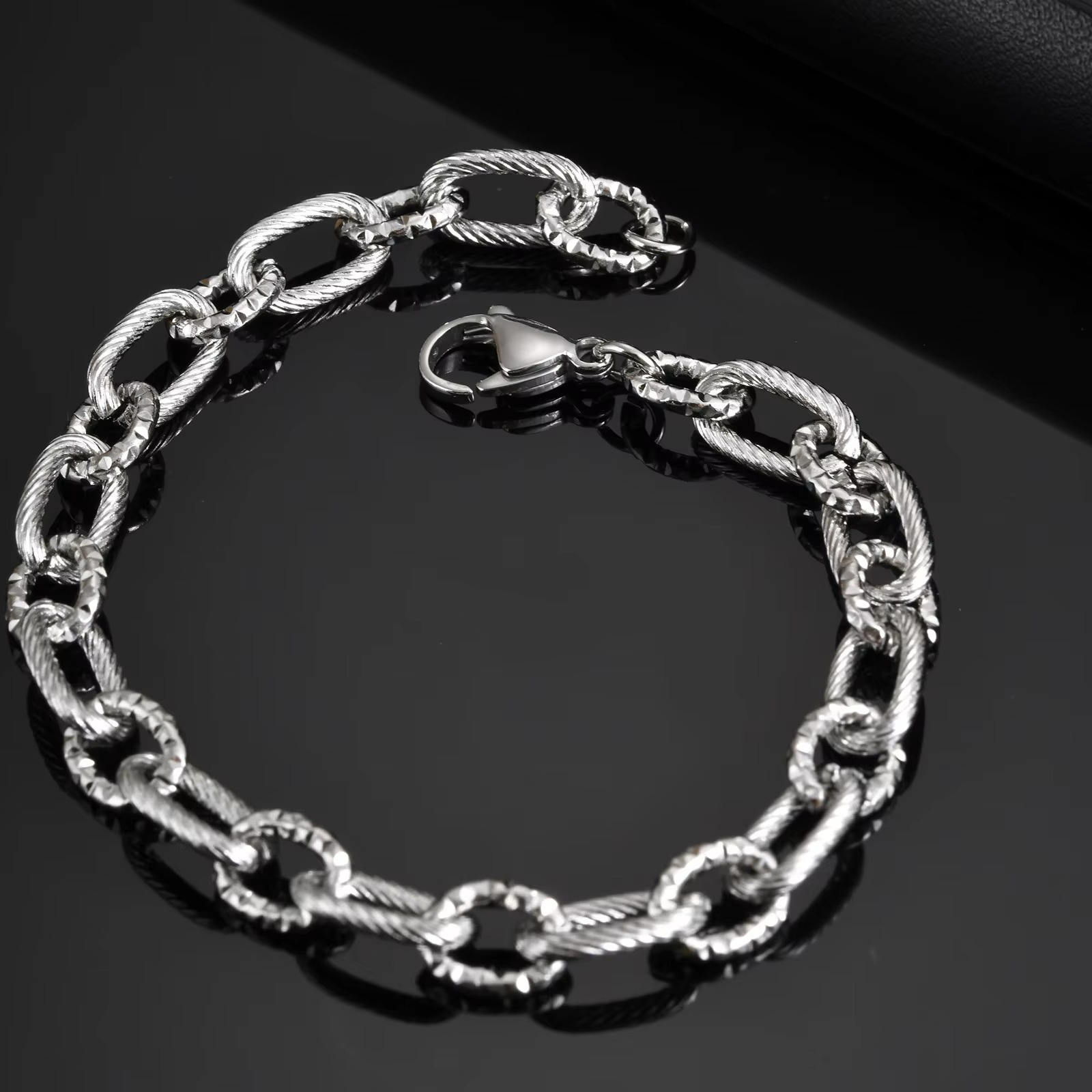 Handgefertigte Gliederarmbänder aus Edelstahl als Armband "Fatto a Mano no.5312" - PITANI