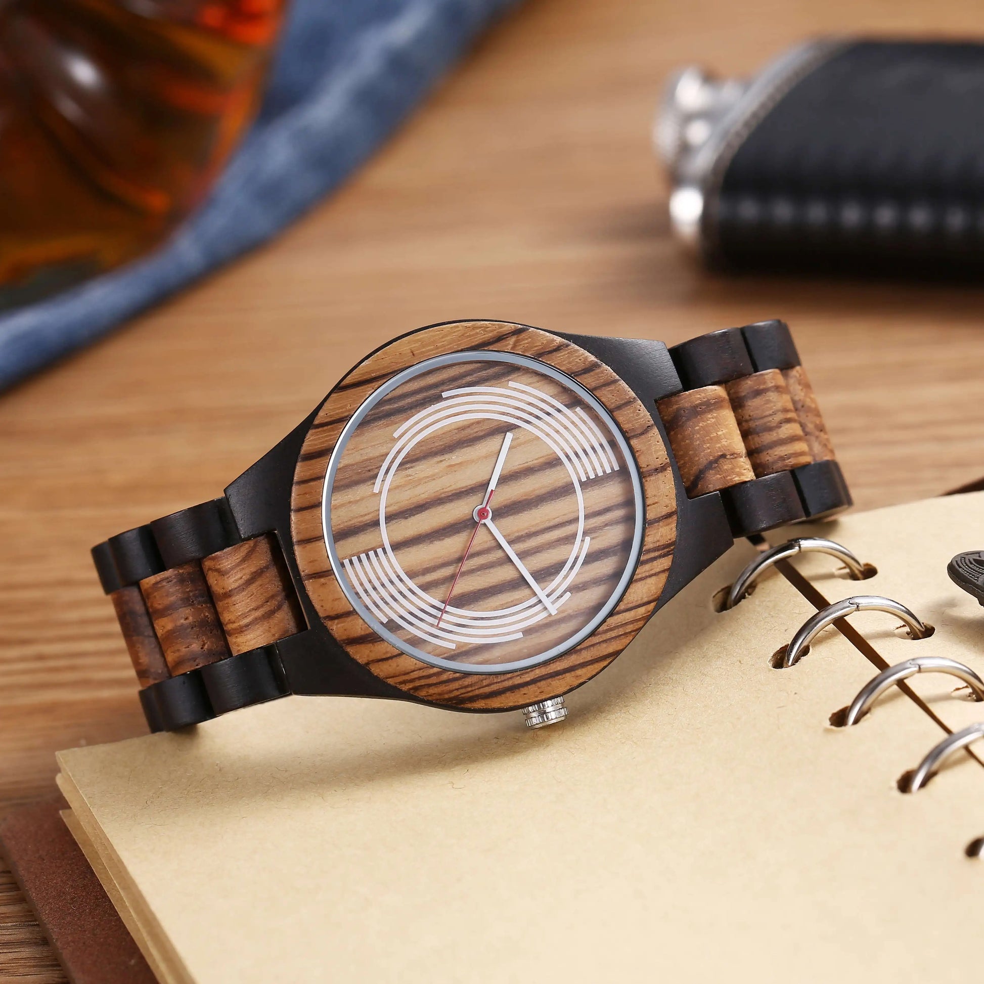 Holz Armbanduhr "Orologio Leggero e Affascinante no.803" - PITANI