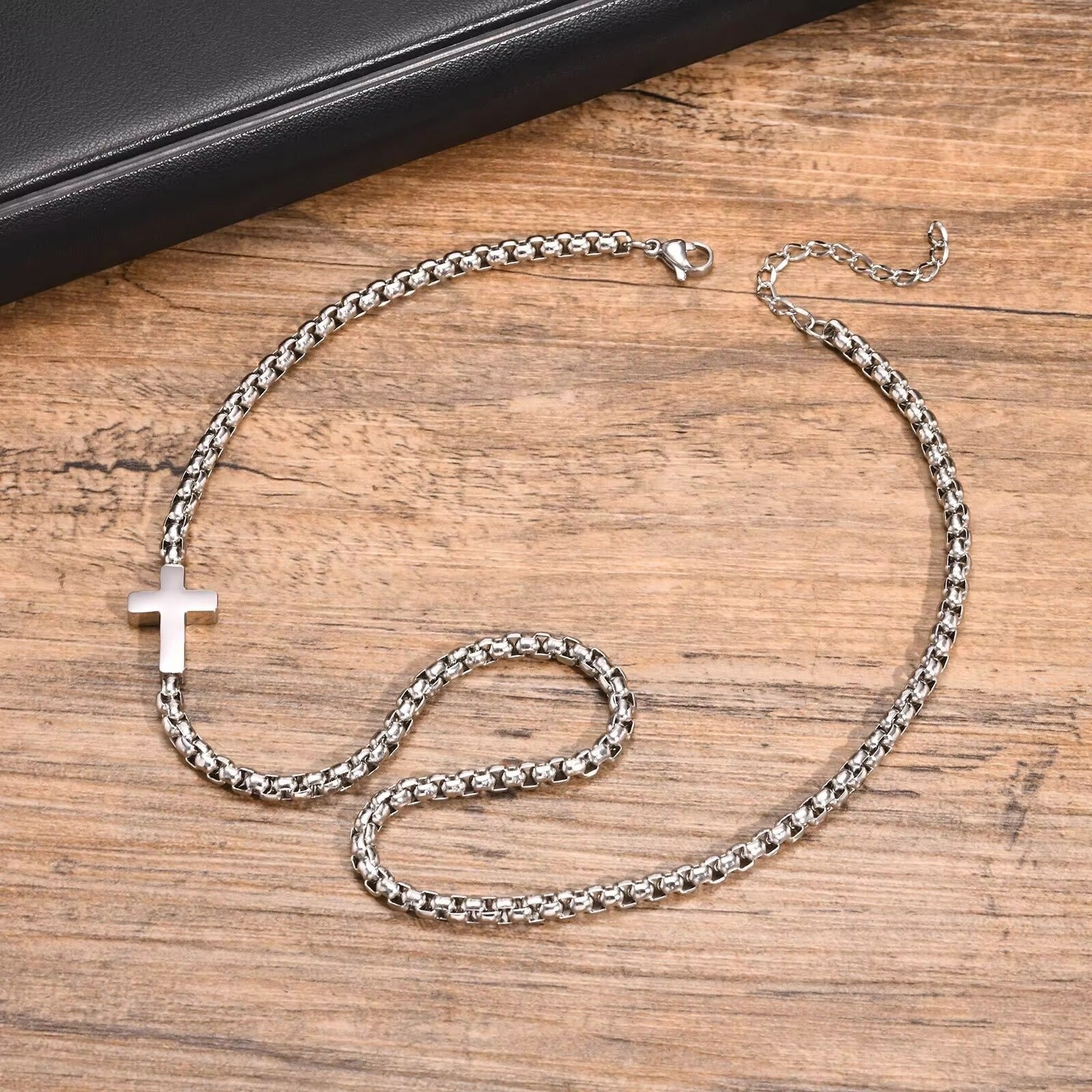 Edelstahl Kreuz Halskette "Collane con croce laterale no.4242" - PITANI